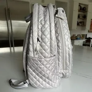 Oliver Thomas 24 + 7 Silver Quilted Drawstring Cinch Backpack Tennis Pickle NEW Oliver Thomas 24 + 7 Tennis Backpack – Saint Bernard main image 4